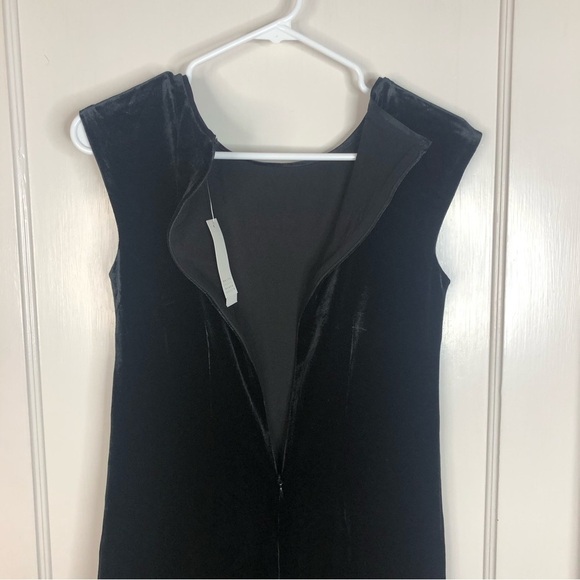 WHBM Black velvet sleeveless (cap sleeves) embellished cocktail dress Size XXS - Picture 8 of 16
